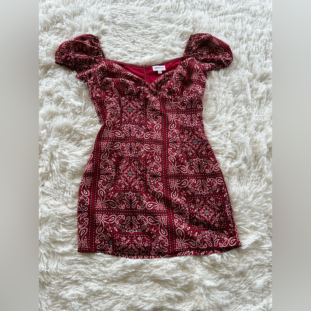 superdown Red Bandana Print Mini Dress - Picture 4 of 9